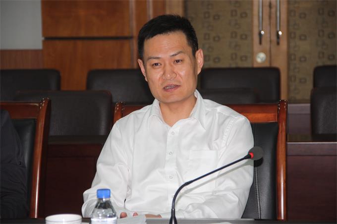 孙艳军一行来我县调研政法工作